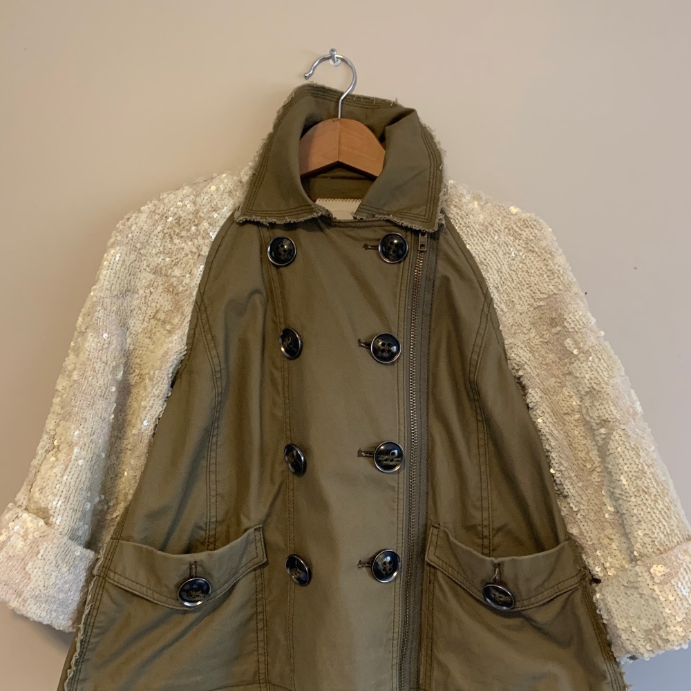 Jacket - Picture 1 of 3